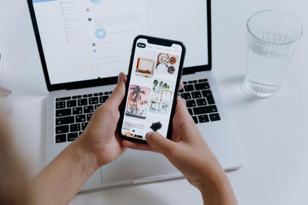Selling digital products with ChatGPT as a student