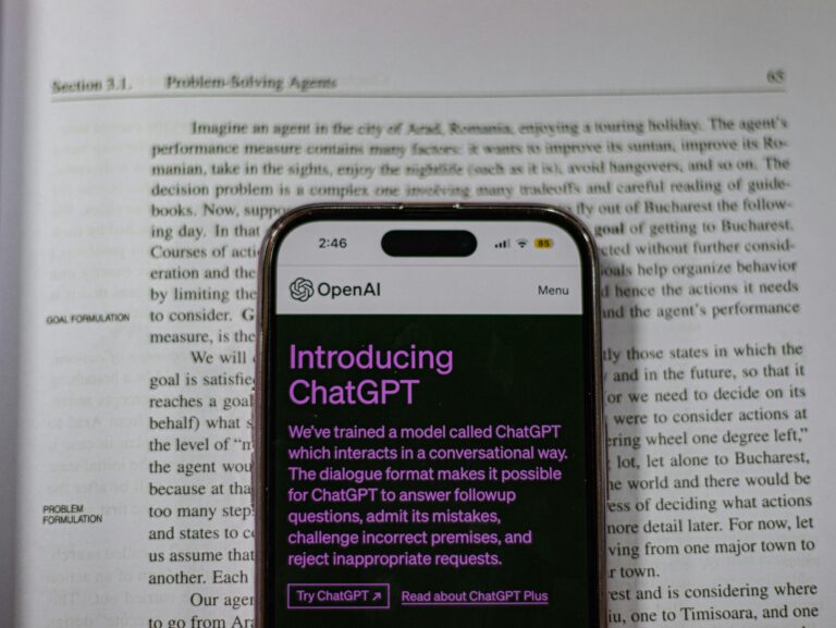 How Students Can Use ChatGPT to Earn $50 a Day in 2025